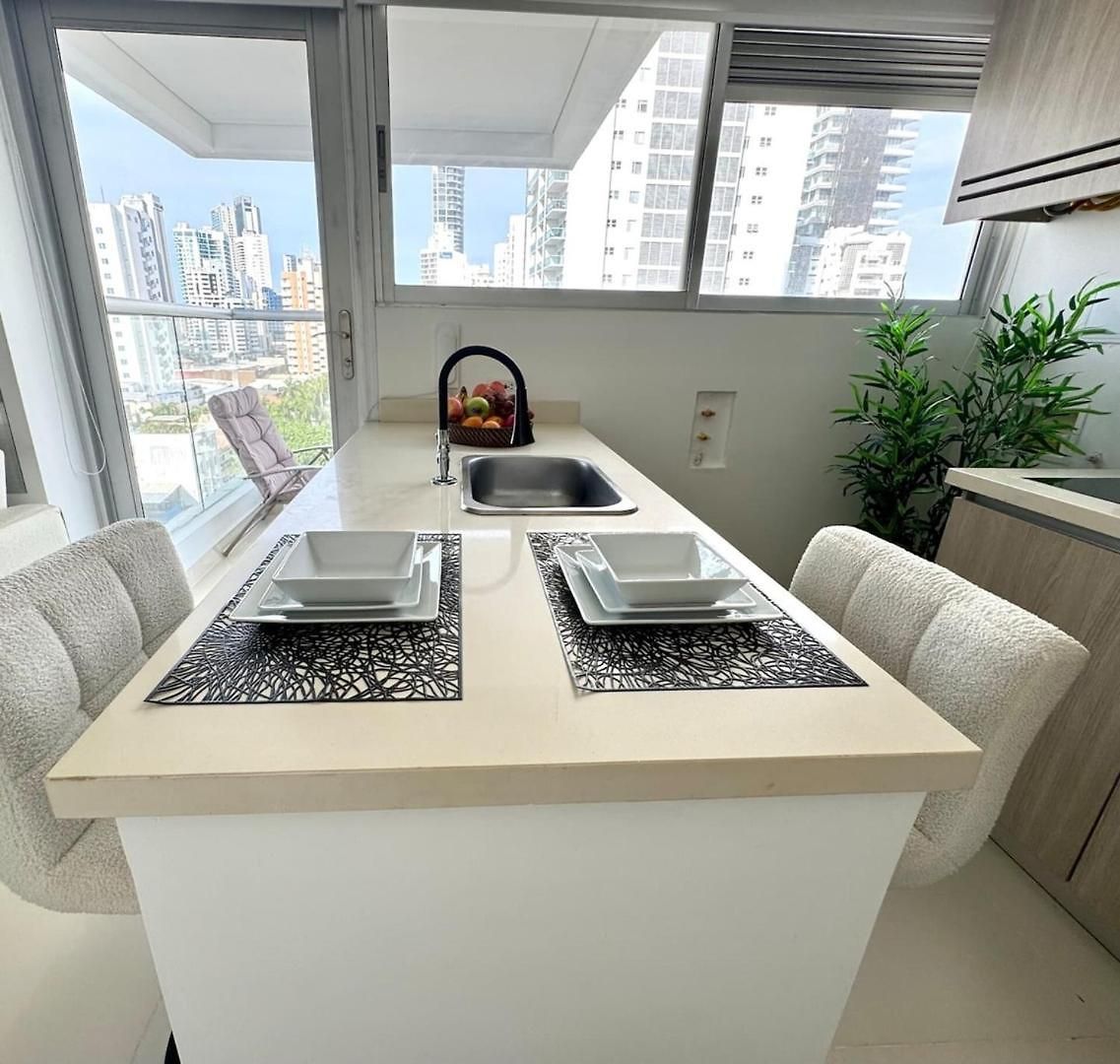 Beautiful Modern Loft - Stunning Views -bocagrande Cartagena
