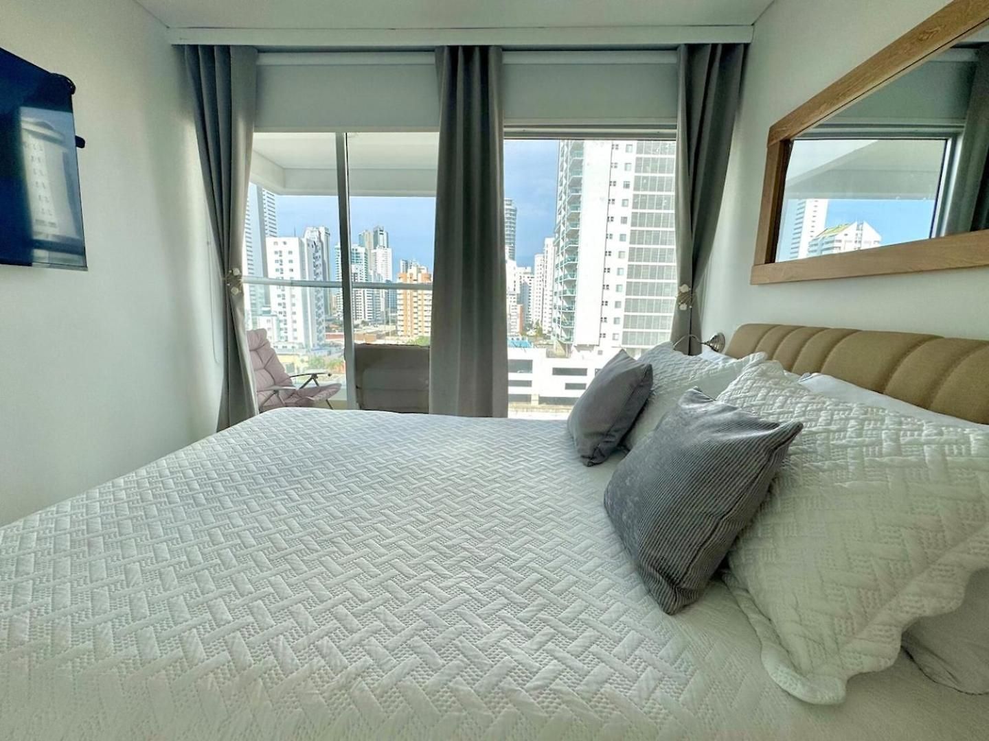 Beautiful Modern Loft - Stunning Views -bocagrande Apartamento